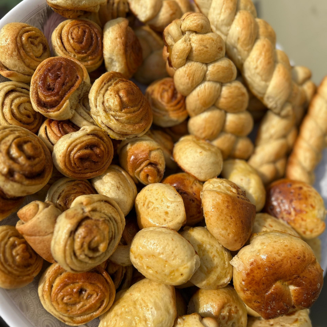 Creat your own pastry and bread basket