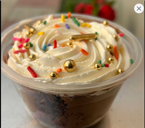 Fudge Fantasy Mousse  cake  [Sweet & Tempting]
